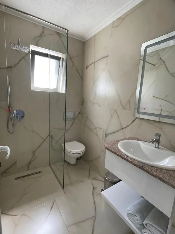 Hotel Ms Sarande