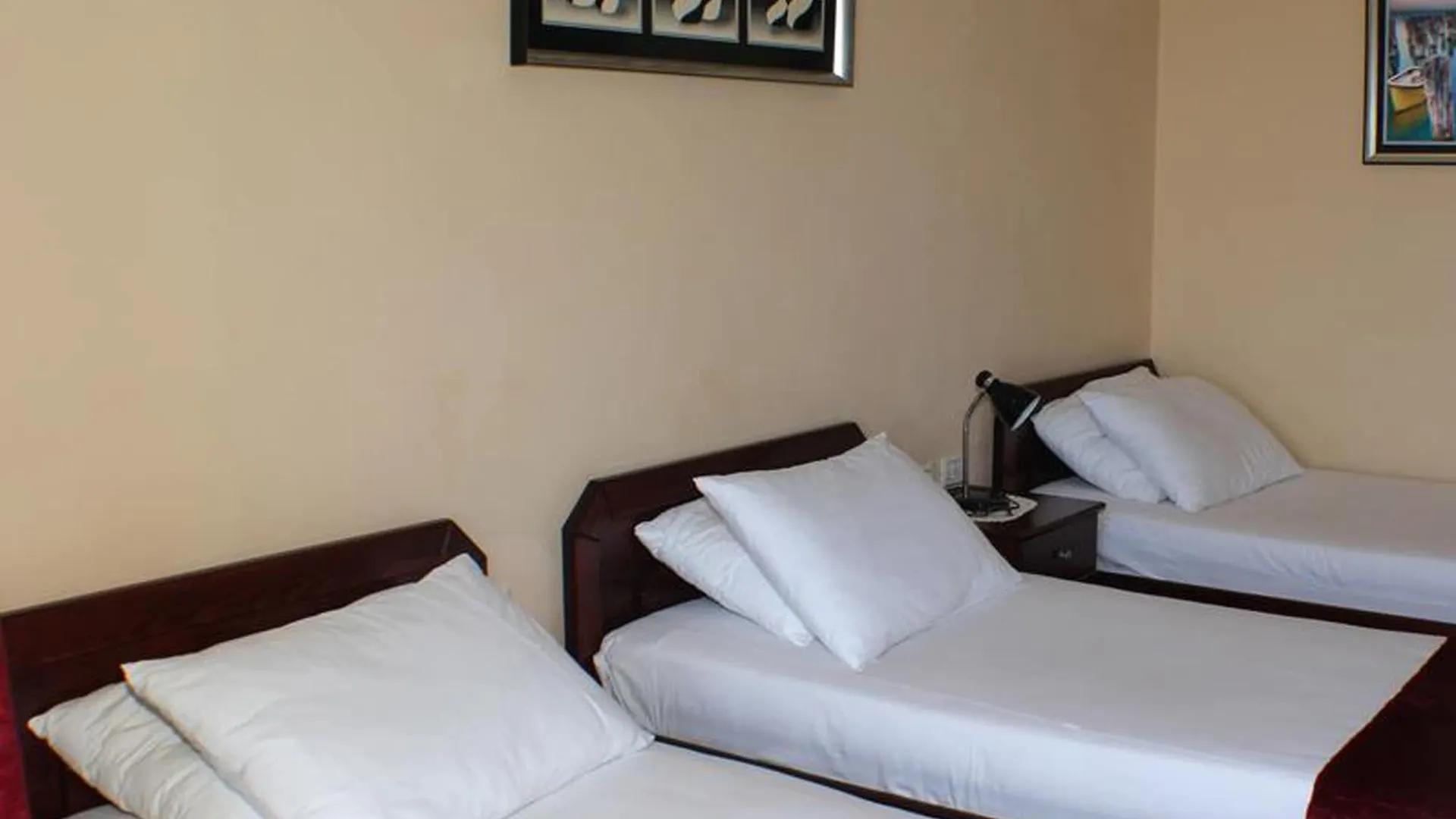 Hotel Ms Sarande Albania